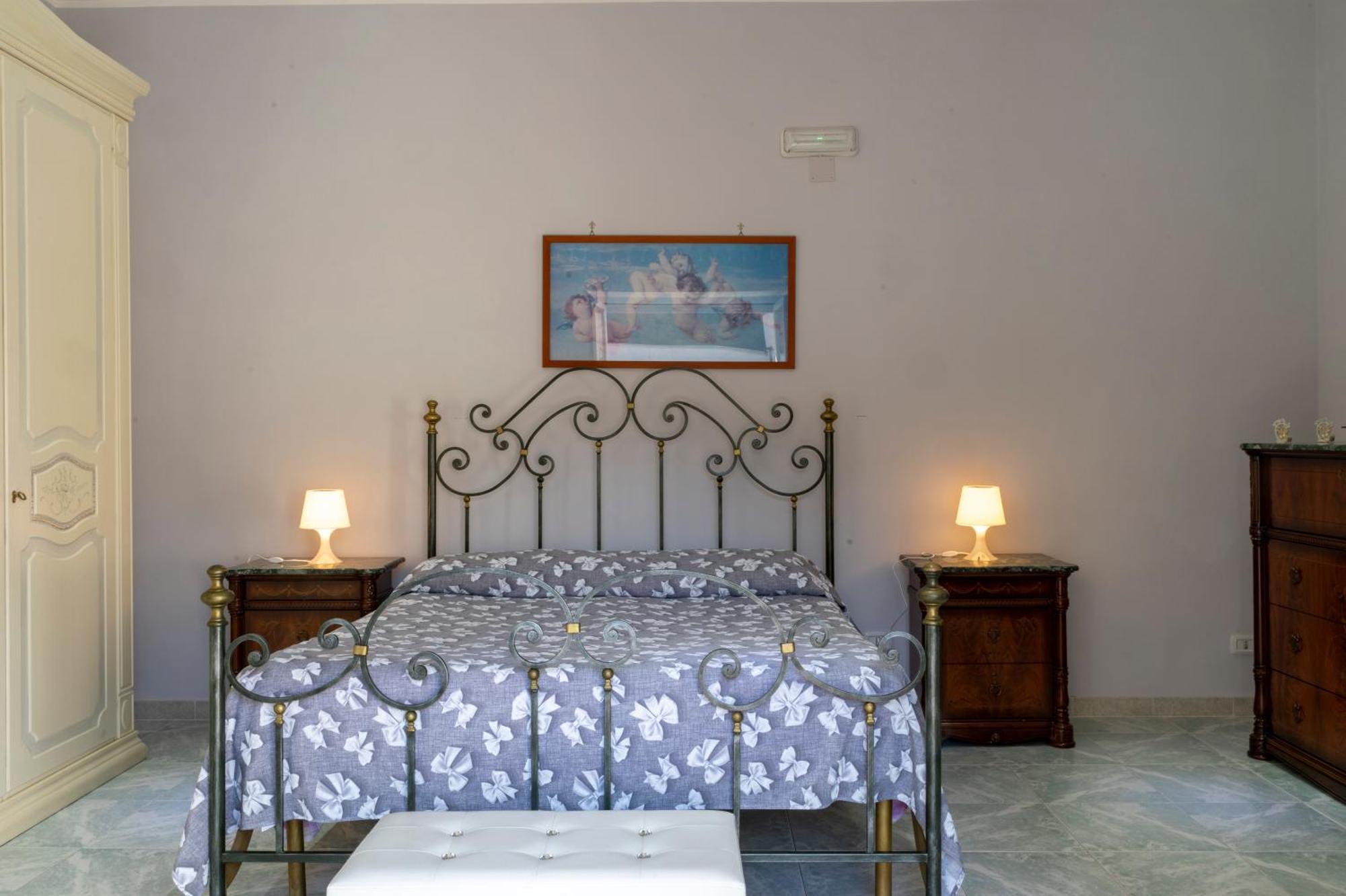 Mely House Holiday home